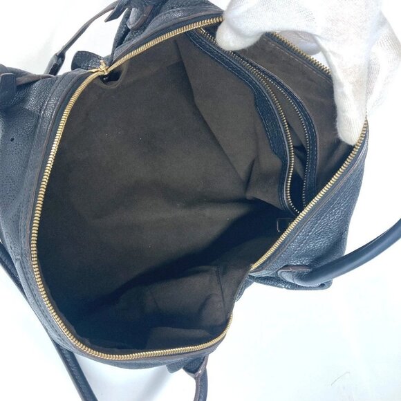 LOUIS VUITTON M93814 MonogramMahina Galatea PM Shoulder Bag - Picture 3 of 16